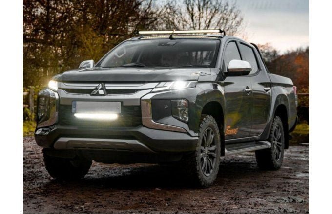 0l18-lnr-el-m01-680x440-1-1.jpg Mitsubishi L200 Led Bar - Görsel 1